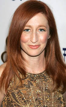 Vicki Lewis